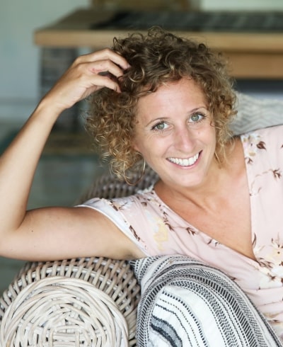 Rosa van ons team yogadocenten in Leiden